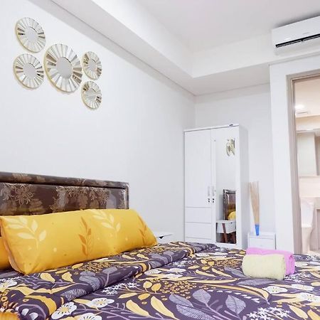 Pik Family 2 Bedroom, 5 Beds & Balcony Best View Jakarta Exterior photo
